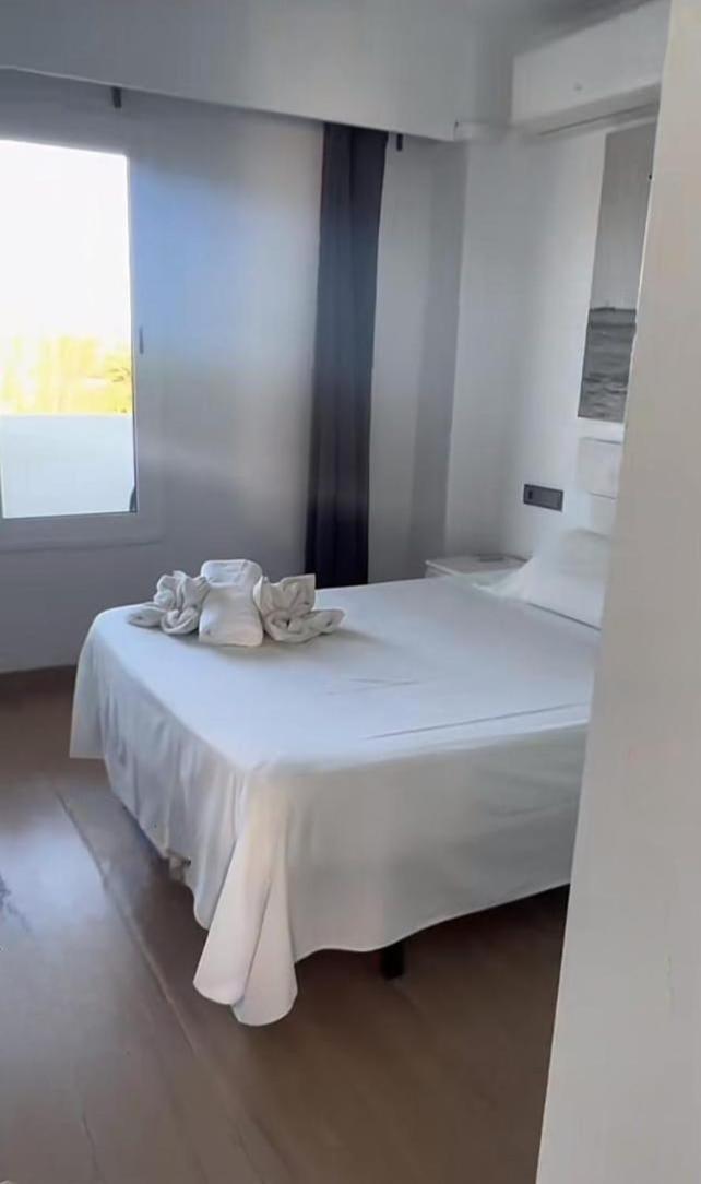 Bright Apartment In Puerto Alcudia Port de Alcudia  Екстер'єр фото